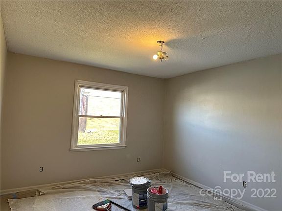 4th image of 5822 Cedars East Ct #2
