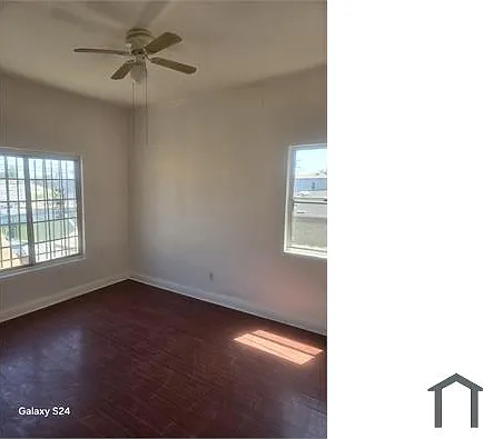 1305 E 56th St #1305 — Photo 11
