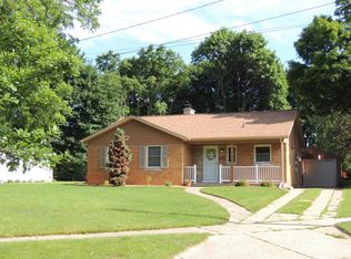 1013 Royce Ave, Kalamazoo, MI 49001