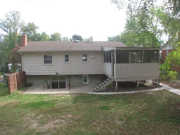 2nd image of 14030 Roanoke St