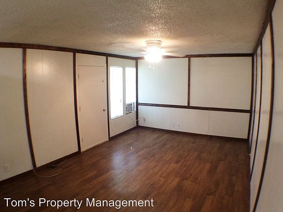 5th image of 5108 Catalpa St