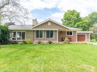 37 Fairfield Dr, Coldwater, MI 49036