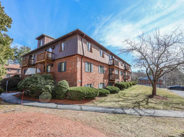 29 Old Hackett Hill Road #2H, Manchester, NH 03102