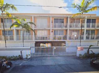 450 SW 3rd St APT 7, Miami, FL 33130