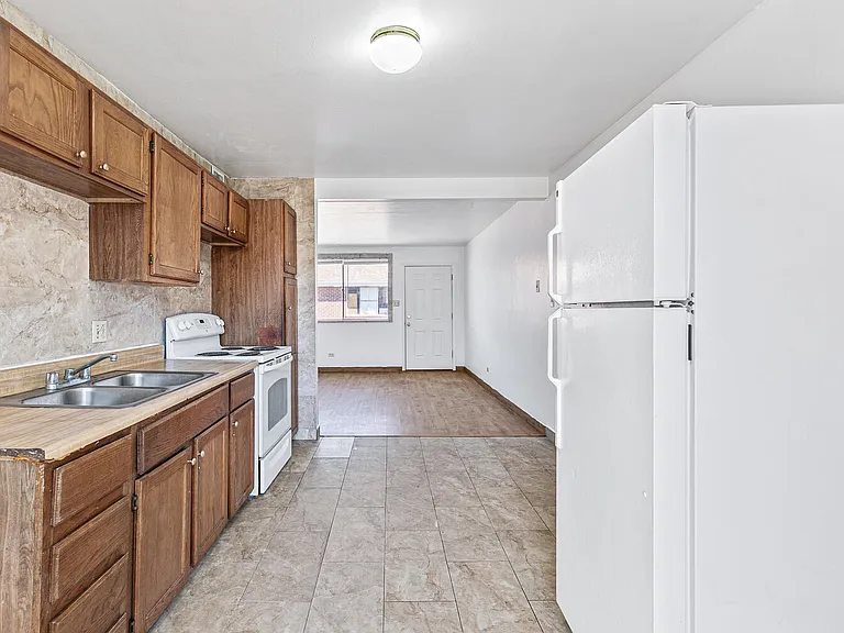 5325-5335 W 4th Ave — Photo 9
