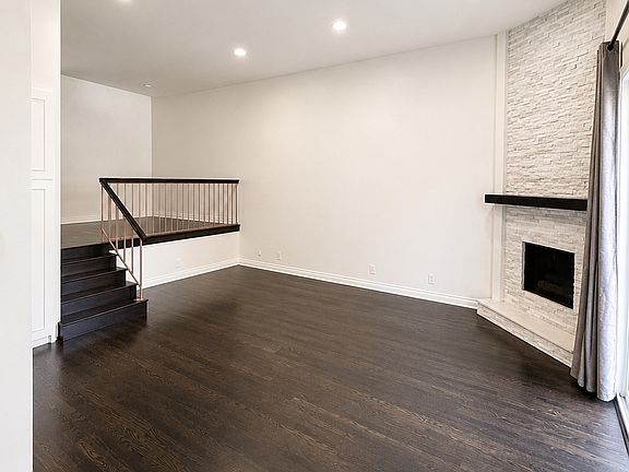 2nd image of 4664 Willis Ave #4