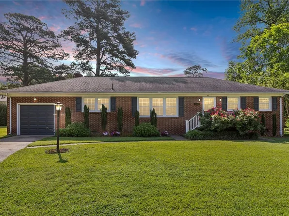 47 Carolyn Dr, Newport News, VA 23606