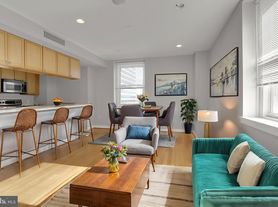 111 S 15th St