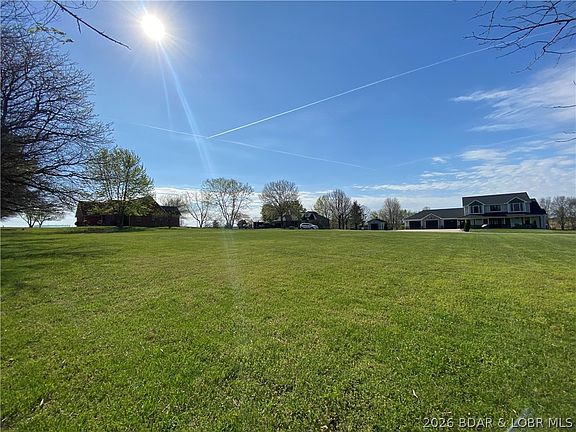 4th image of 13955 Hutchison Dr