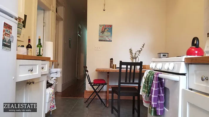 Rented by ZealEstate Group Inc | media 13