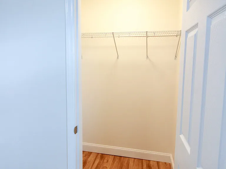 Midway Townhome — Photo 47