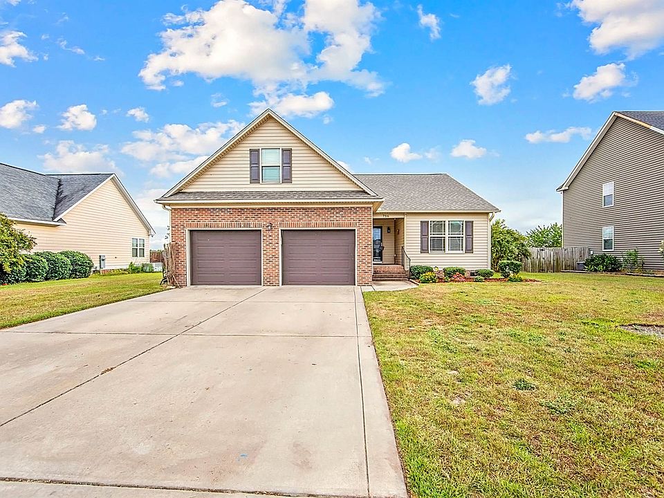 1st image of 736 Camwheel Dr