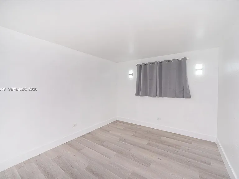 9760 SW 184th St #6D — Photo 13