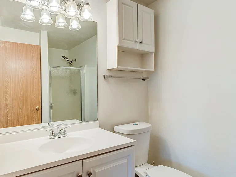 730 SE 8th Ave #D101 — Photo 15