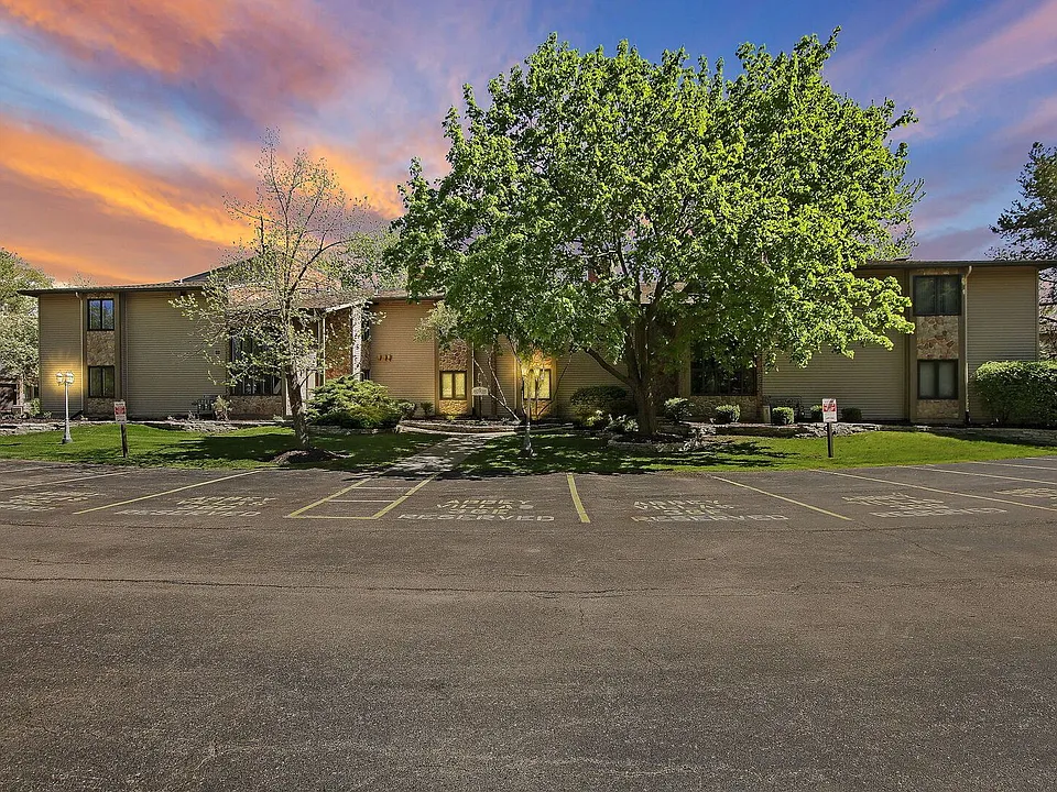 36D Abbey Villa Cir