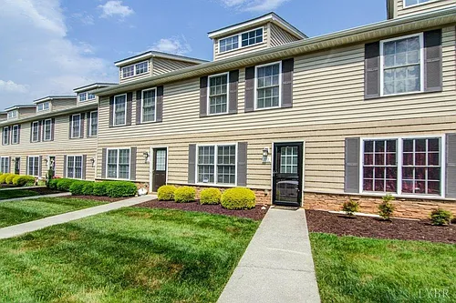 111 Old Tavern Cir #1 Photo 1