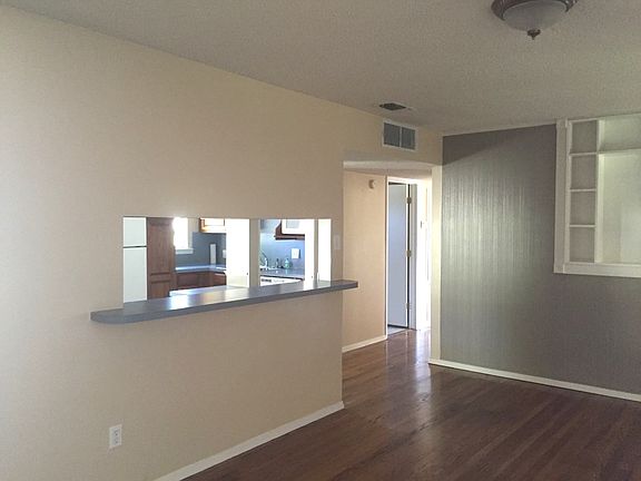 5th image of 2711 W Beauregard Ave