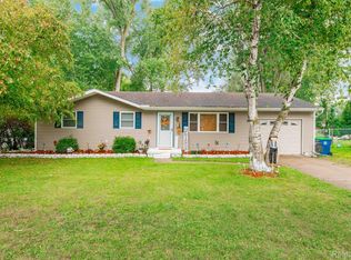 1402 Andrew St, Saginaw, MI