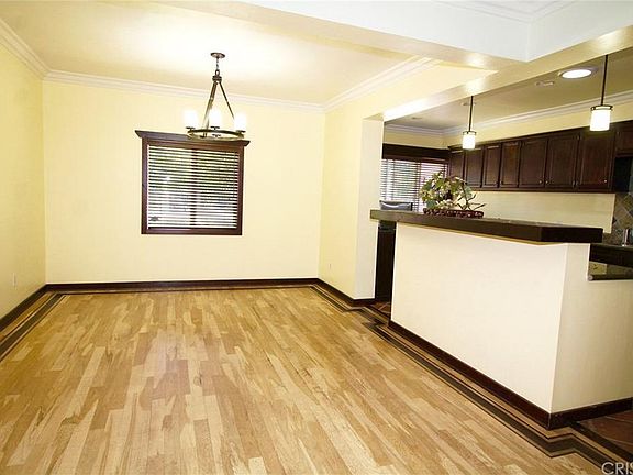 5th image of 5945 Hillview Park Ave