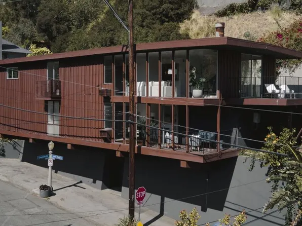 1600 Sunset Plaza Dr, Los Angeles, CA 90069