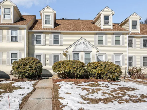 18 Albury Stone Circle, Nashua, NH 03063
