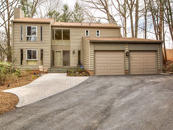 4th image of 8600 Hidden Hill Ln