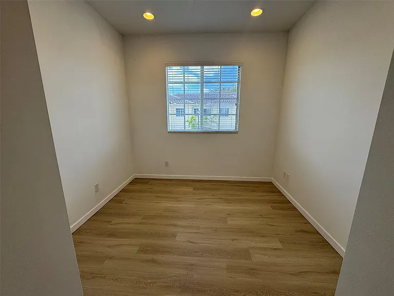 2675 SW 81st Ter #2683 — Photo 21