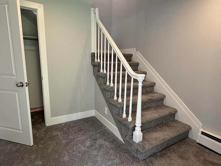 1729 N Main St #B — Photo 7