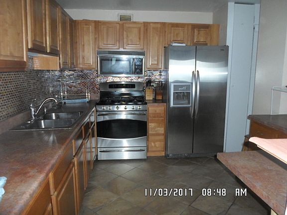 3rd image of 4850 S Lake Park Ave APT 2508