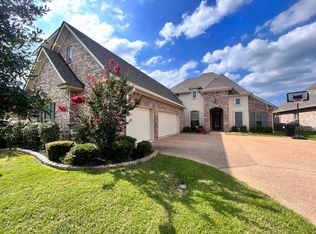 725 Dumaine Dr, Bossier City, LA 71111
