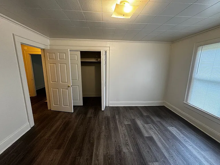 408 Ross Grove Rd E — Photo 16