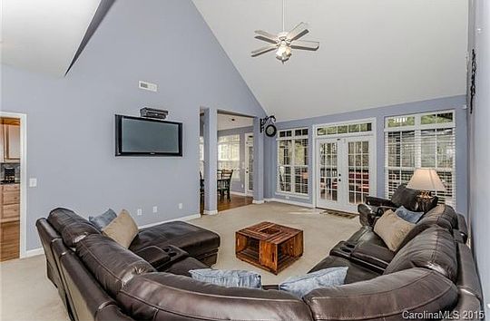 4th image of 766 Lynnwood Farms Dr