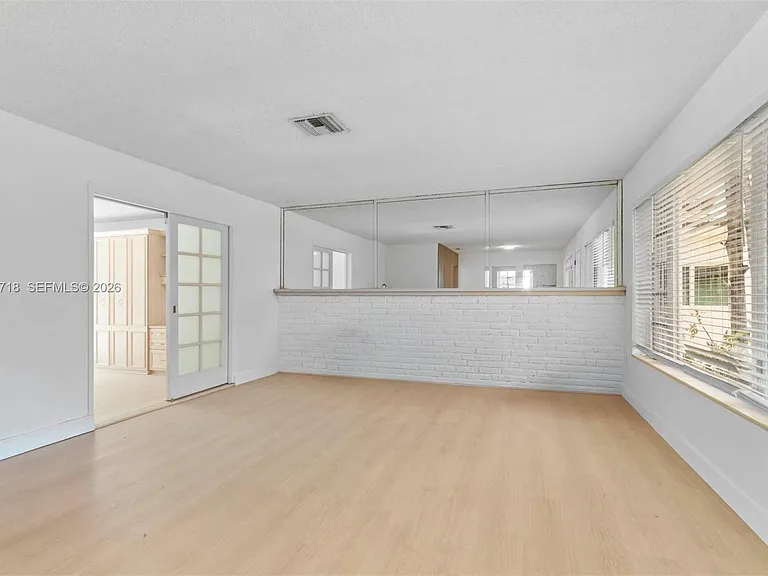 9125 Carlyle Ave — Photo 9