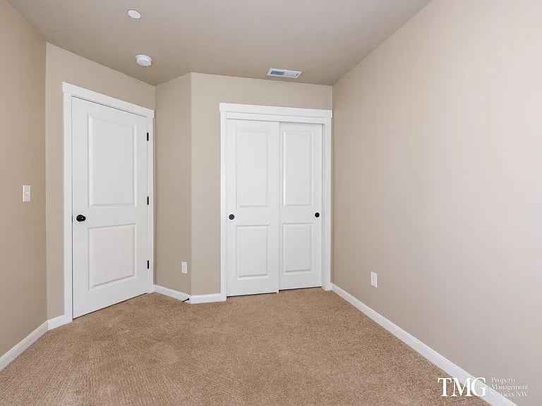 6th Street Townhomes — Photo 40