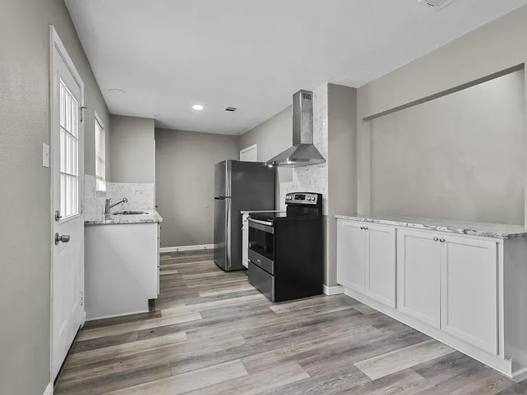 2608 Cross Timber Dr — Photo 5
