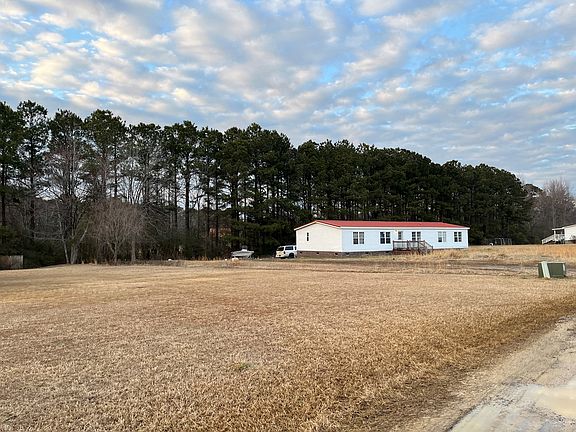 3rd image of 83 Ridge Ln