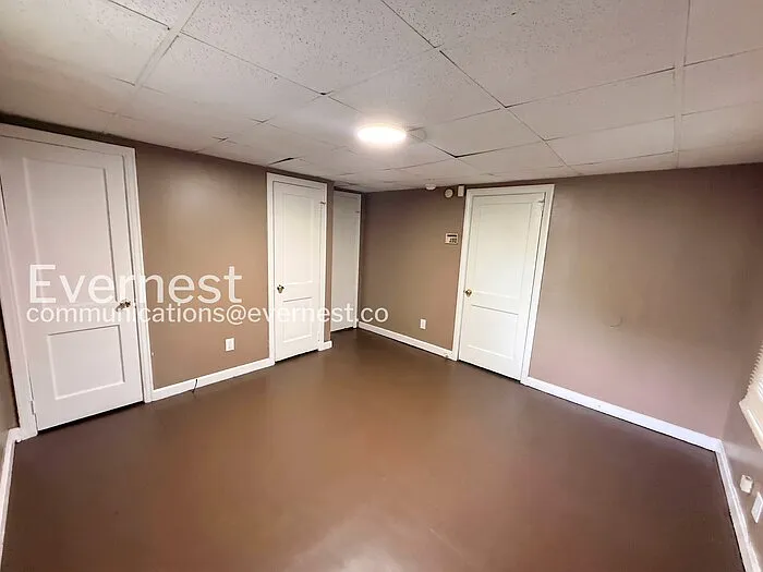 1412 Woodward Rd — Photo 18