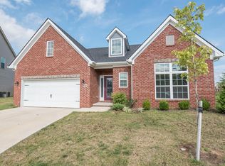 424 Estrella Dr, Lexington, KY 40511