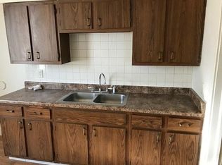 2317 65th St APT 3, Kenosha, WI 53143