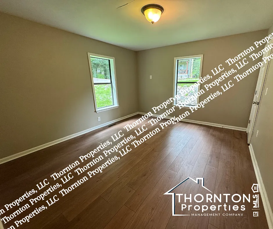 2 bed, 1218 sqft, $1,300 — Photo 3