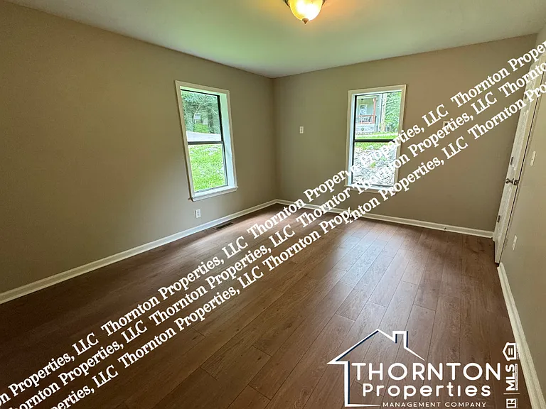 2689 Dunlap Ave — Photo 3