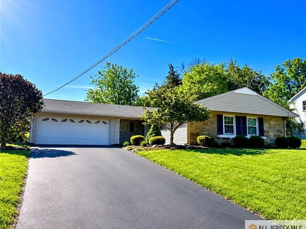 163 John F Kennedy Blvd, Somerset, NJ 08873
