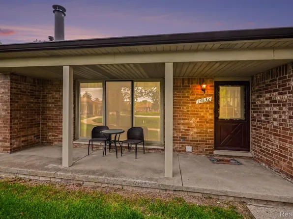 14832 Dexter Ct, Shelby Township, MI 48315