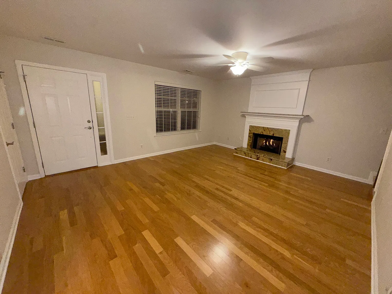 4 bed, 1463 sqft, $1,995 — Photo 2