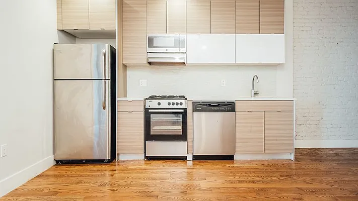 Rented by Nooklyn NYC LLC | media 78