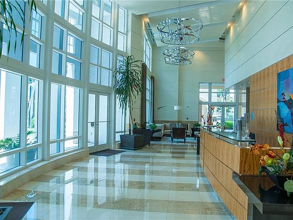 5th image of 400 Beach Dr NE Unit 1901