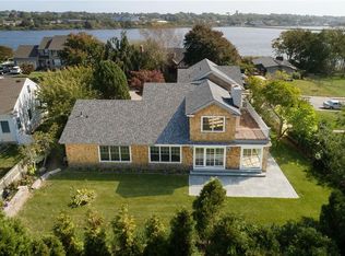 31 Friends Dr, Newport, RI 02840