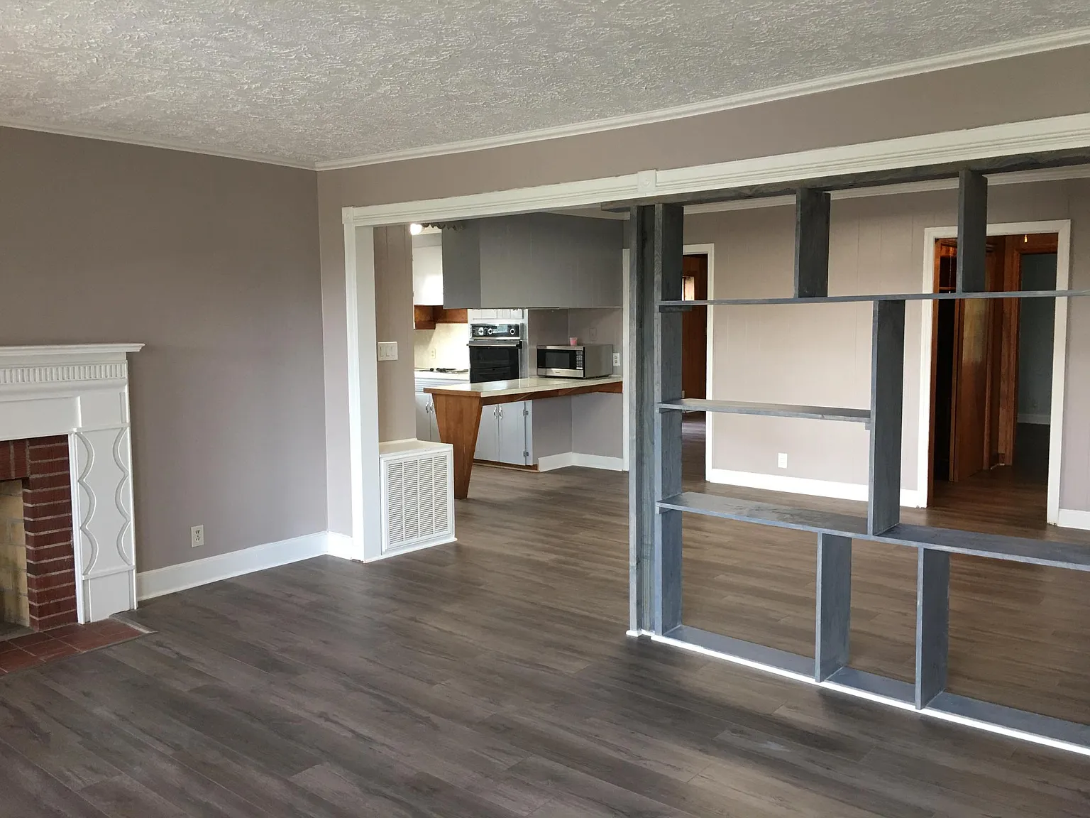 3 bed, 1485 sqft, $1,600 — Photo 4