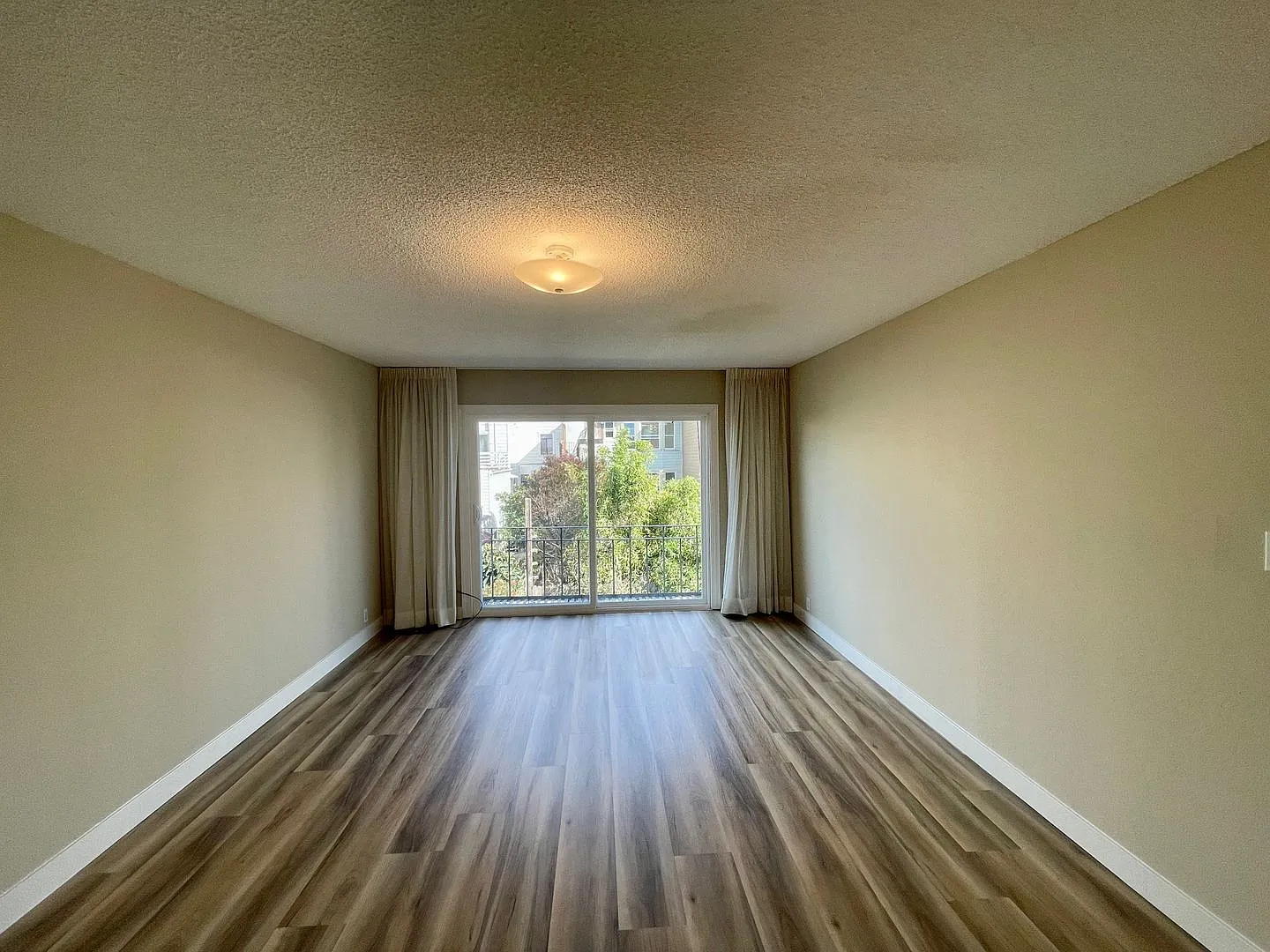 230 12th Avenue (389r)* — Photo 2
