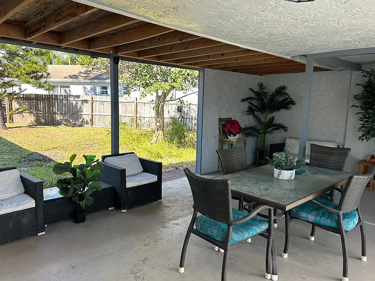 910 E Coast Ave #2 — Photo 8